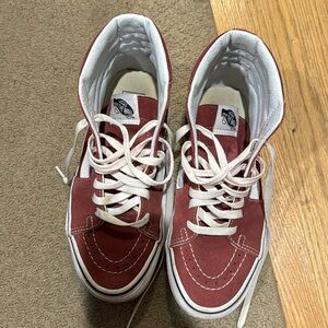 Vans EUC. High top sneakers for men or women or kids